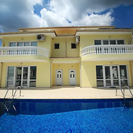 Vila Luxury Italiana With Largepanoramicseaview And Private Pool Balčik