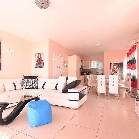 Luxury Italiana With Largepanoramicseaview And Private Pool Balčik