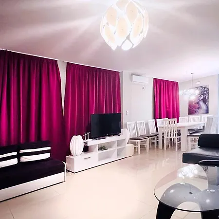 Luxury Italiana With Largepanoramicseaview And Private Pool * 발치크