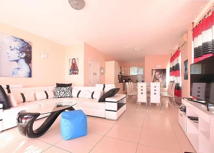 Luxury Italiana With Largepanoramicseaview And Private Pool بالشيك