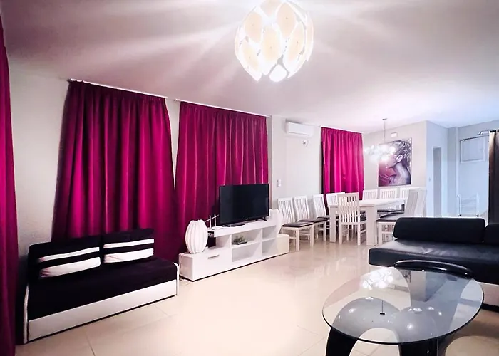 Luxury Italiana With Largepanoramicseaview And Private Pool * بالشيك