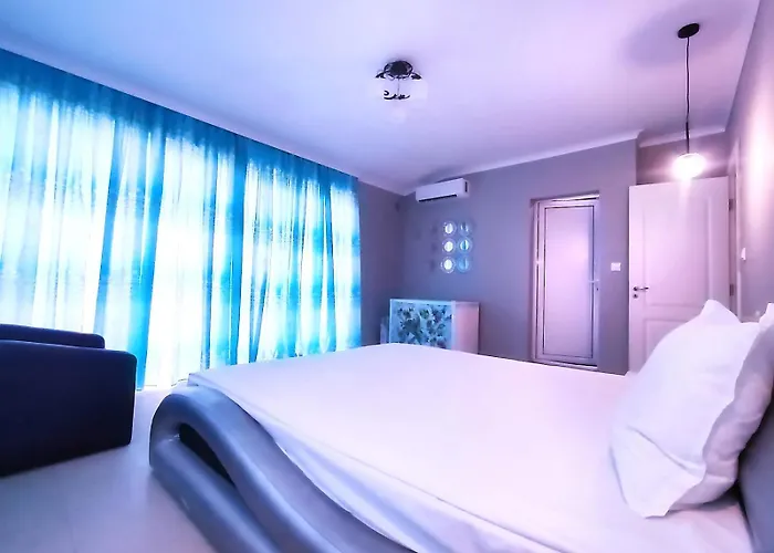 Luxury Italiana With Largepanoramicseaview And Private Pool فيلة